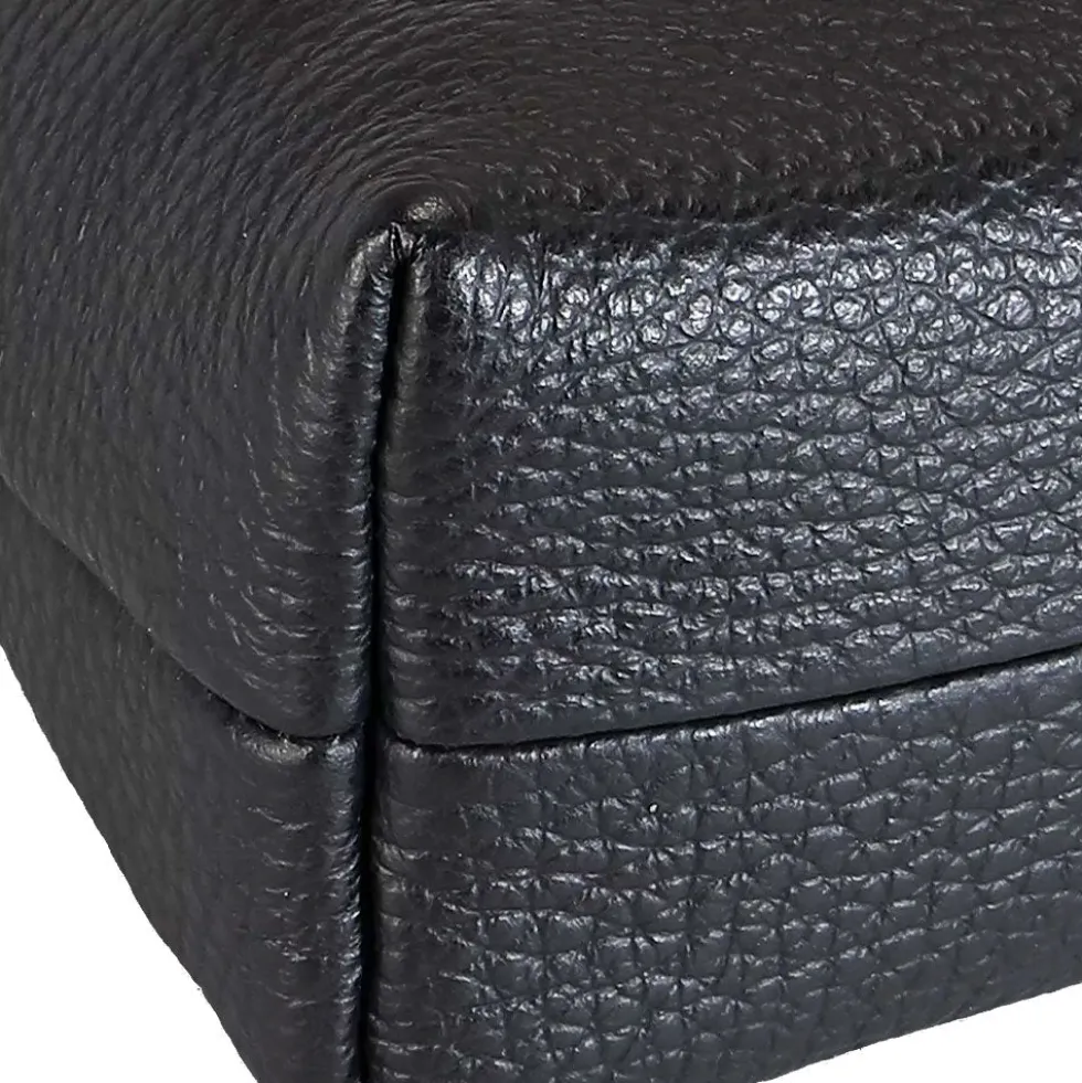 Borsa Donna a Spalla COCCINELLE in Pelle Nera Linea Aura