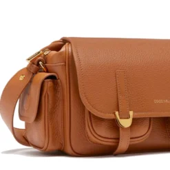 Borsa Donna a Tracolla COCCINELLE in Pelle Colore Cuir linea Campus Medium