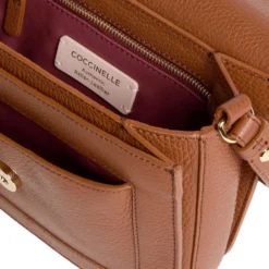 Borsa Donna a Tracolla COCCINELLE in Pelle Martellata linea C-Me Small Colore Cognac