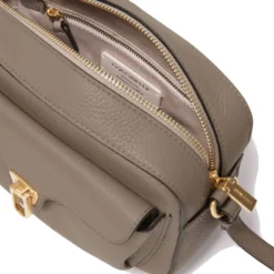 Borsa Donna a Tracolla COCCINELLE in Pelle Warm Taupe linea Beat Soft Misura Media