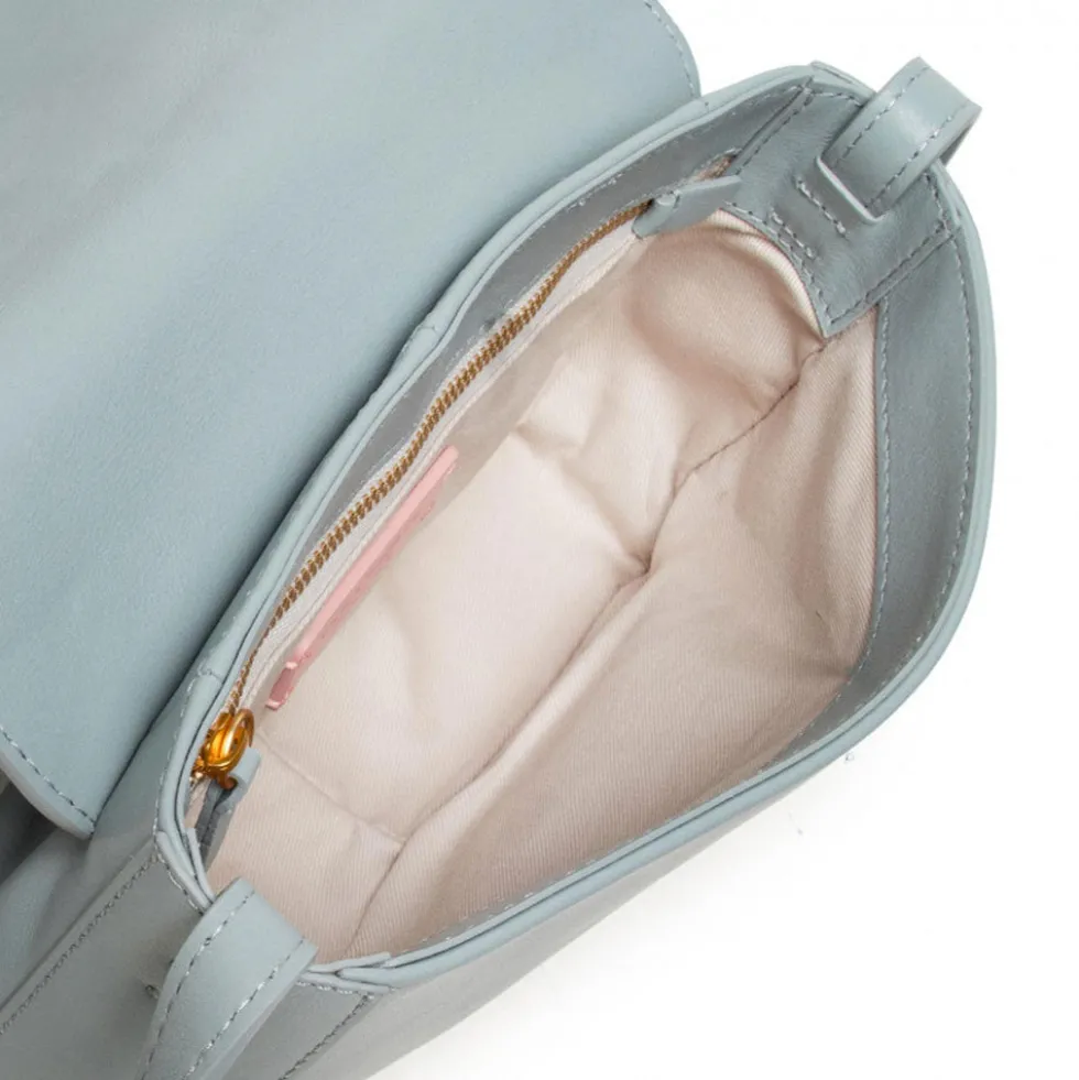 Borsa Donna a Tracolla COCCINELLE in Pelle Liscia Linea Marquise Colore Cloud Misura Piccola