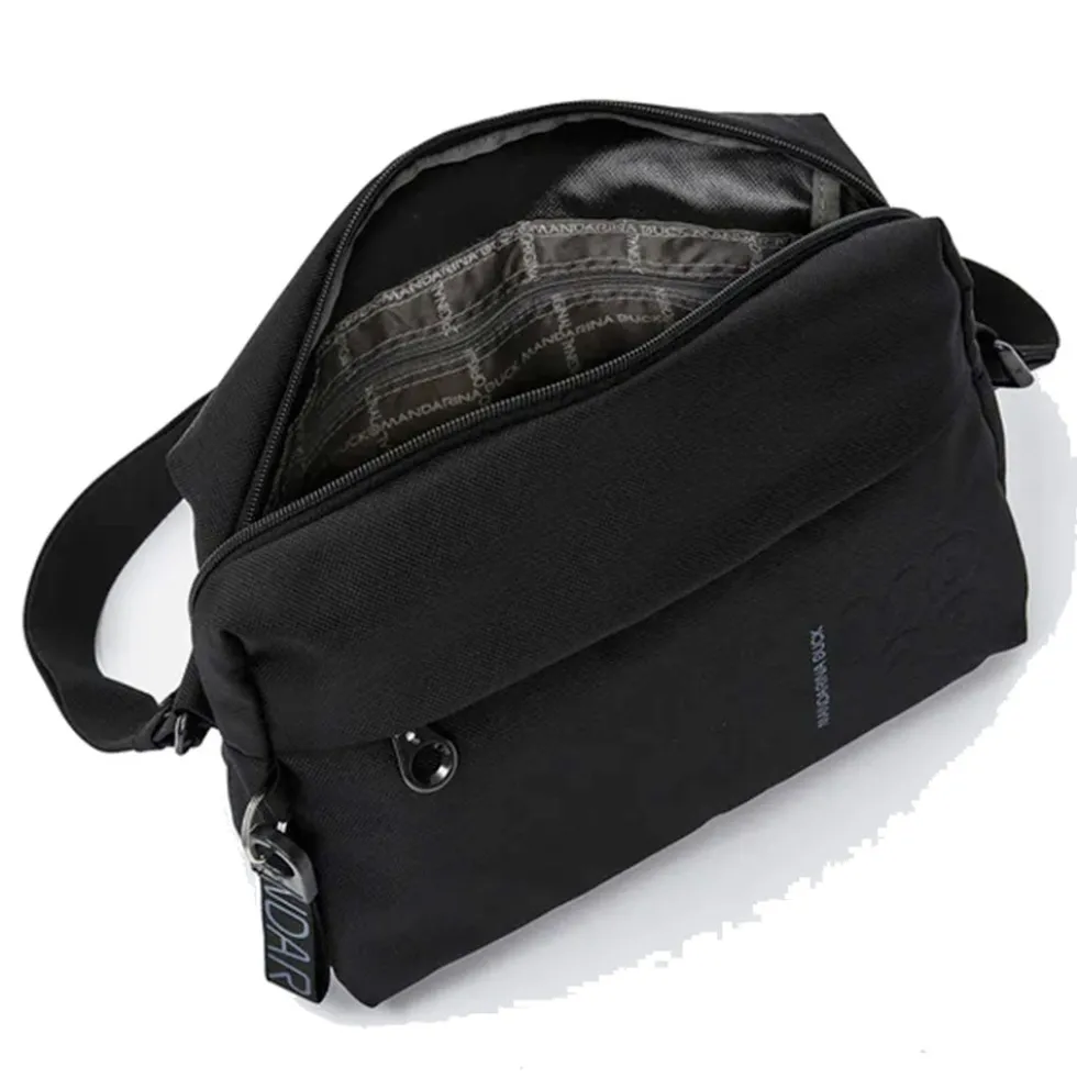 Borsa Donna a Tracolla MANDARINA DUCK in Tessuto colore Nero Linea MD20 Chiusa con Zip