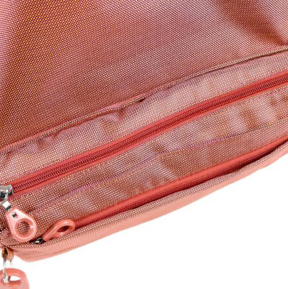 Borsa Donna a Tracolla MANDARINA DUCK Chiusa con Pattina in Tessuto colore Pecan Nut Linea MD20