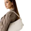 Borsa Donna Hobo a Spalla GUESS Linea Danya Colore Off White