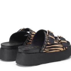 Ciabatte CULT Janis 4306 in Pelle Nera con Inserti Animalier