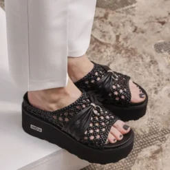 Ciabatte Donna CULT Nancy 3457 in Pelle Intrecciata Colore Nero