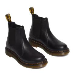 Scarpe DR. MARTENS Stivaletti Chelsea linea 2976 in Pelle Virginia Nera