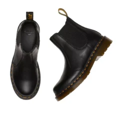 Scarpe DR. MARTENS Stivaletti Chelsea linea 2976 in Pelle Virginia Nera