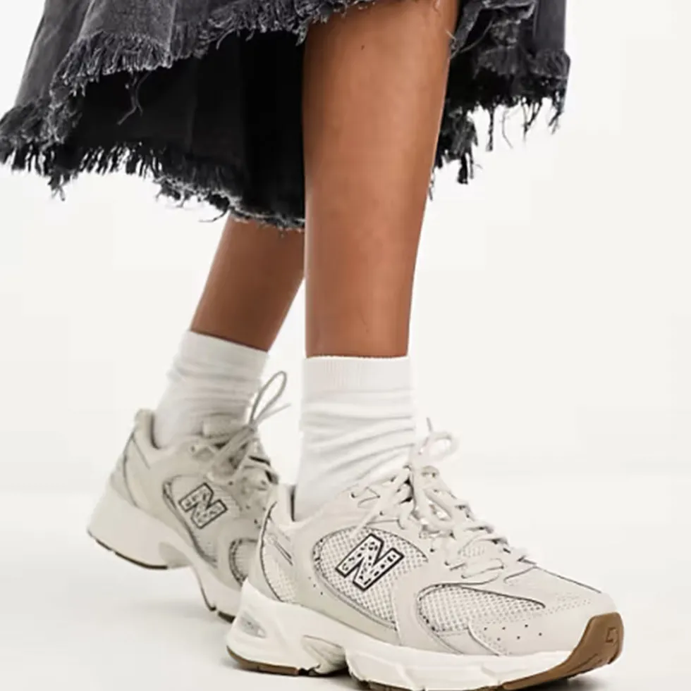 Scarpe Running NEW BALANCE Sneakers 530 in Tessuto Sintetico e Mesh colore Moonbeam Sea Salt e Black