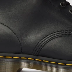 Scarpe Unisex DR. MARTENS Stivali linea 1460 in Nappa Nera