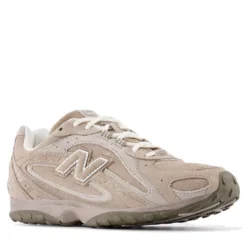 Sneakers Donna NEW BALANCE 204L in Mesh e Suede Mushroom e Arid Stone