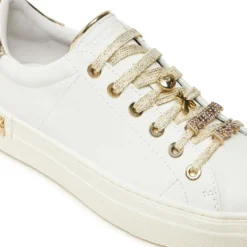 Sneakers PATRIZIA PEPE Girl linea Fly Sneakers in Pelle Bianca con Applicazioni Gioiello