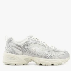 Sneakers Running Donna NEW BALANCE 530 in Tessuto Sintetico e Mesh Silver Metallic e Reflection