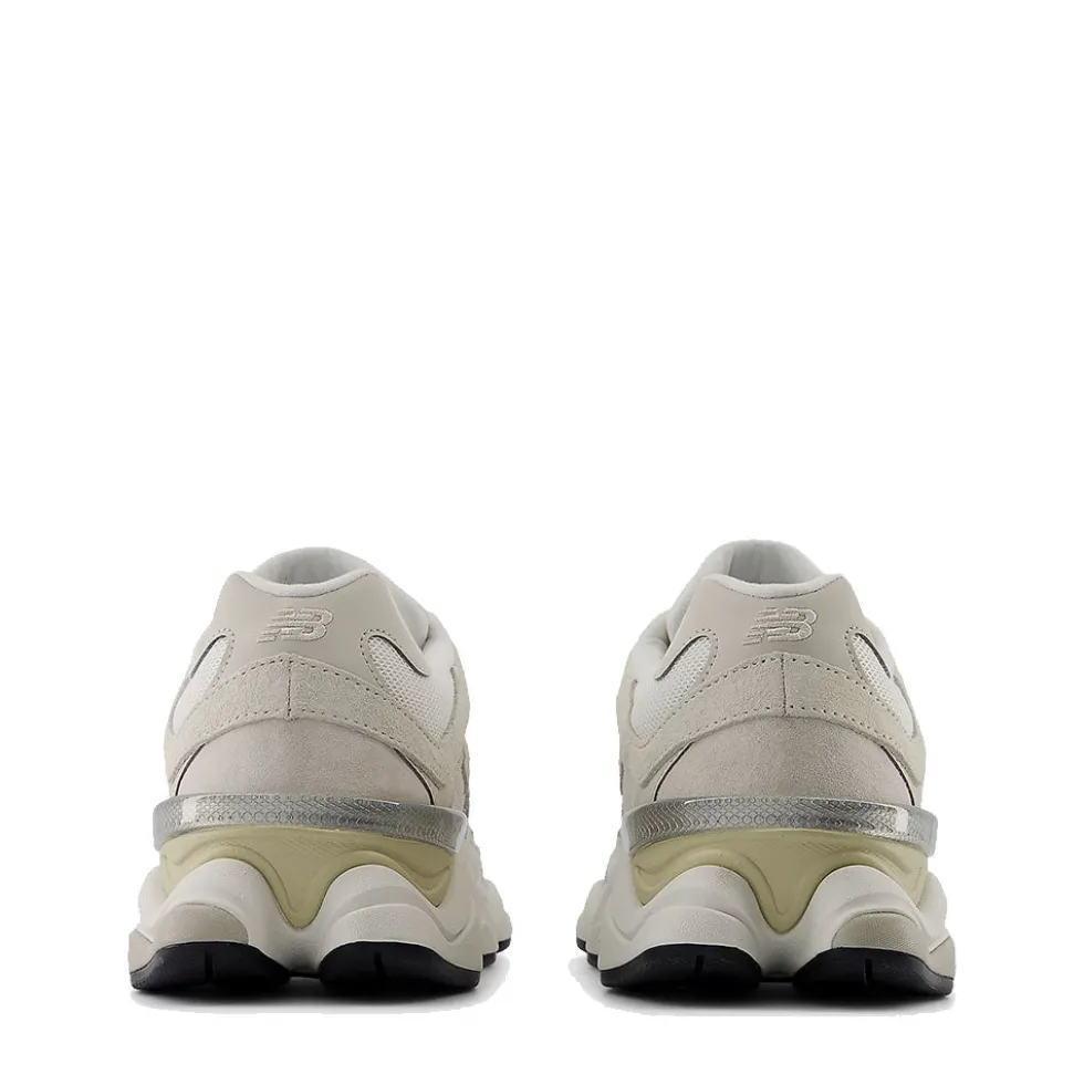 Sneakers Running NEW BALANCE 9060 in Pelle e Mesh Sea Salt Moonbeam e Turtledove