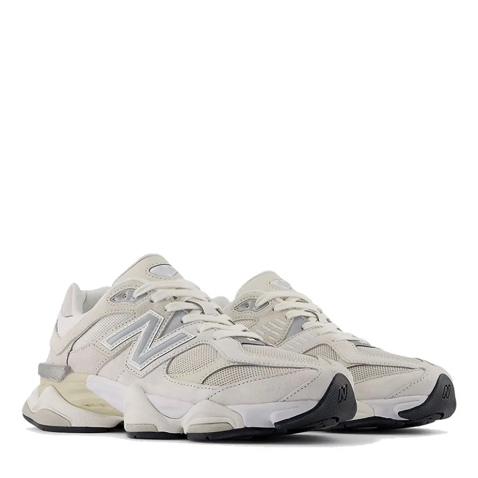 Sneakers Running NEW BALANCE 9060 in Pelle e Mesh Sea Salt Moonbeam e Turtledove