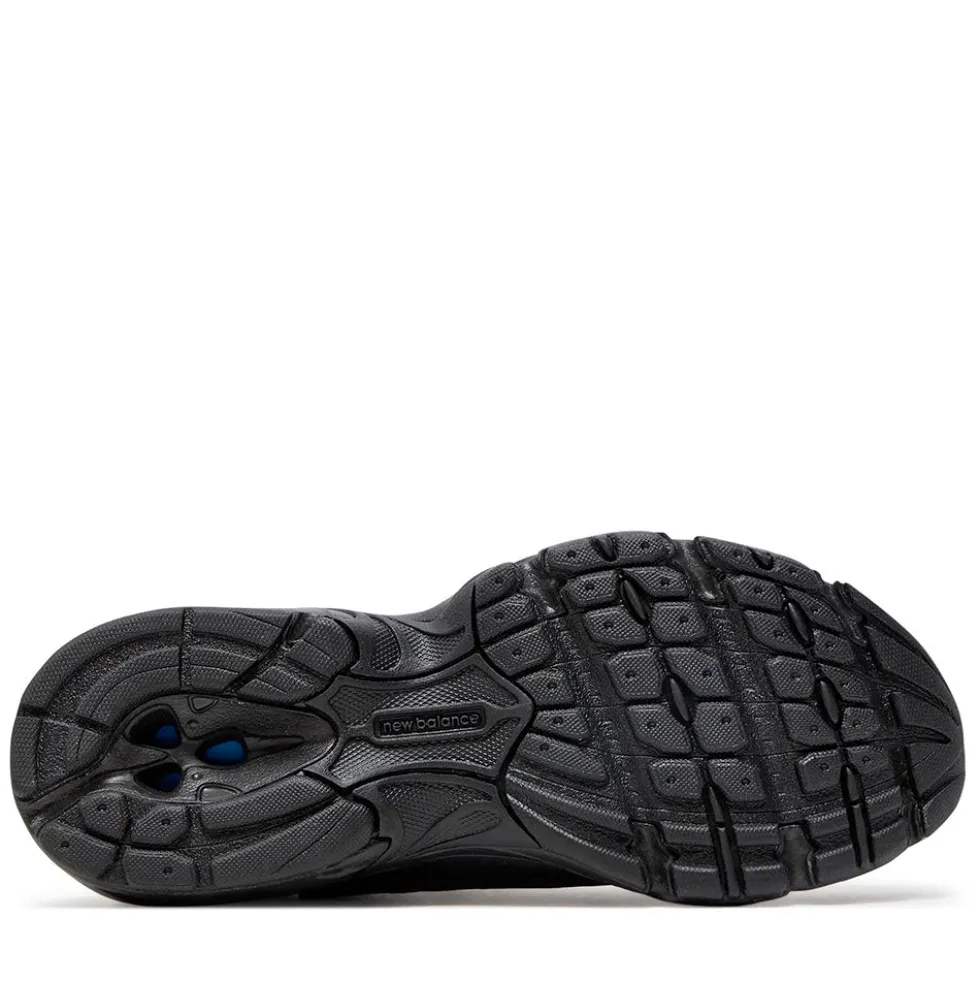 Sneakers Running Unisex NEW BALANCE 530 in Tessuto Sintetico e Mesh Nero